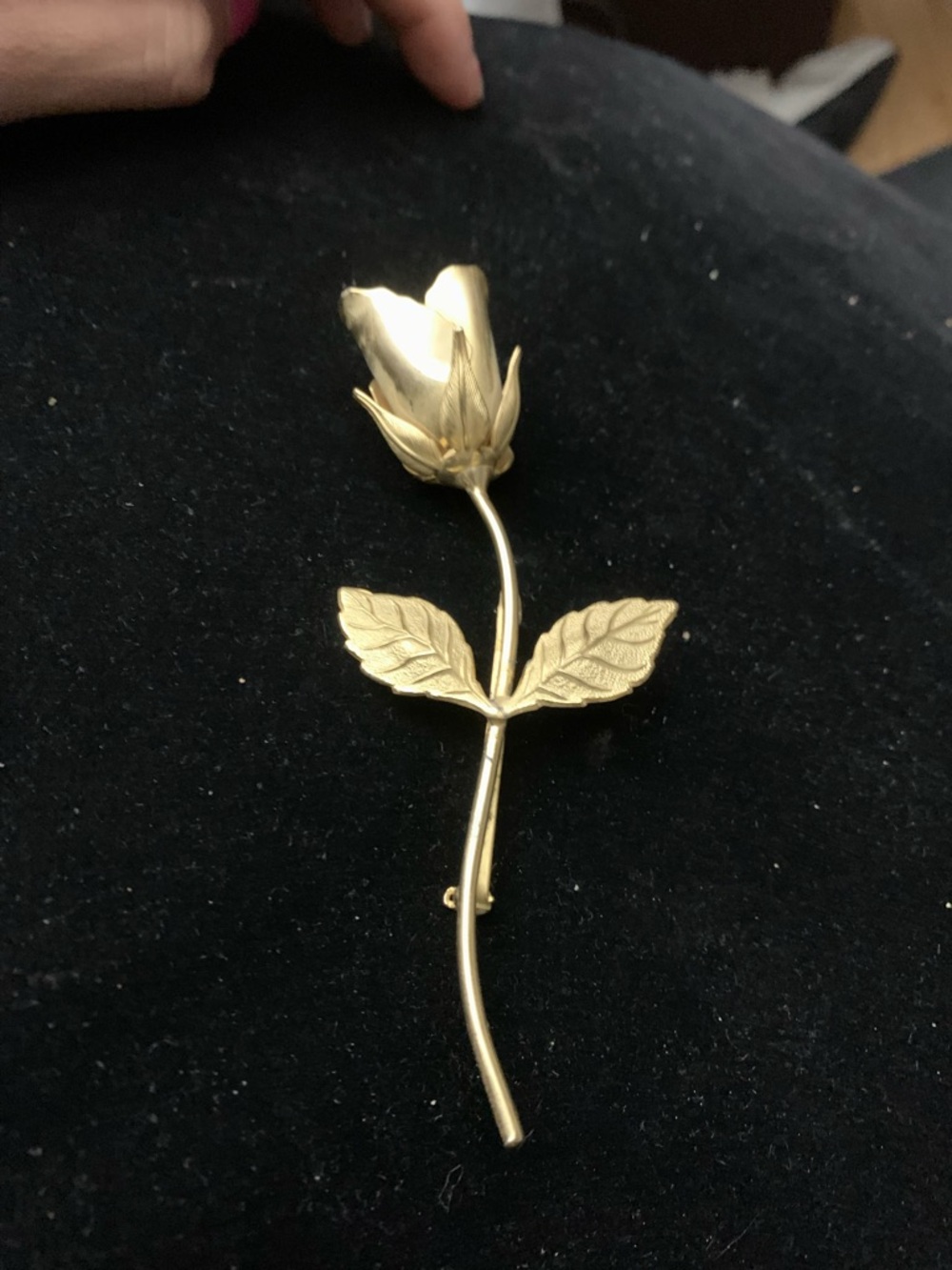 Gold Rose Brooch Pin - Elegant Floral Jewelry